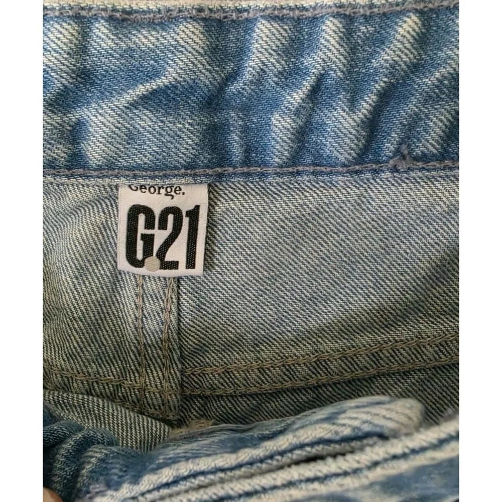 G21  Denim SZ S? Shorts w Studded Fringe Western Festival Rhinestones NWT